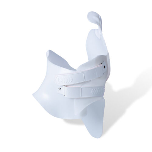 حزام اعوجاج العمود الفقري للأطفال | متى يُستخدم؟ وهل يمنع الجراحة؟