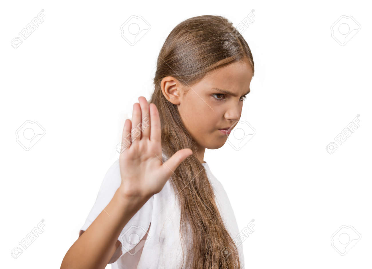 ما الذي يجب تجنب قوله لشخص مصاب باعوجاج العمود الفقري؟