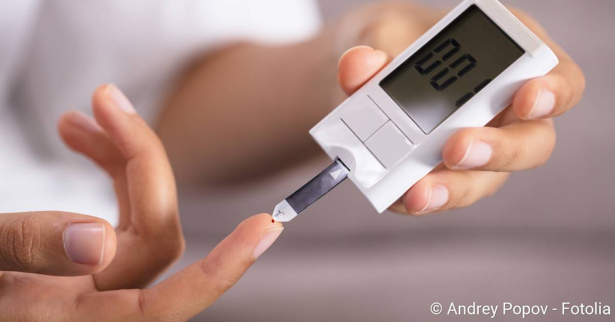 اعوجاج العمود الفقري مع مرض السكري: العلاقة، المخاطر، وخيارات العلاج الآمنة