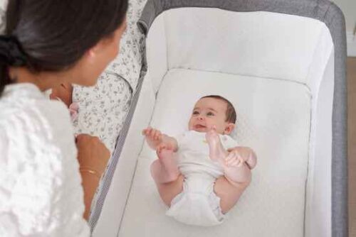 ما هي العلامات التي تستدعي القلق عند الطفل حديث الولادة؟