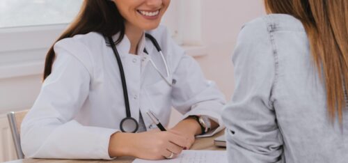 كيف أختار طبيب العلاج الطبيعي؟